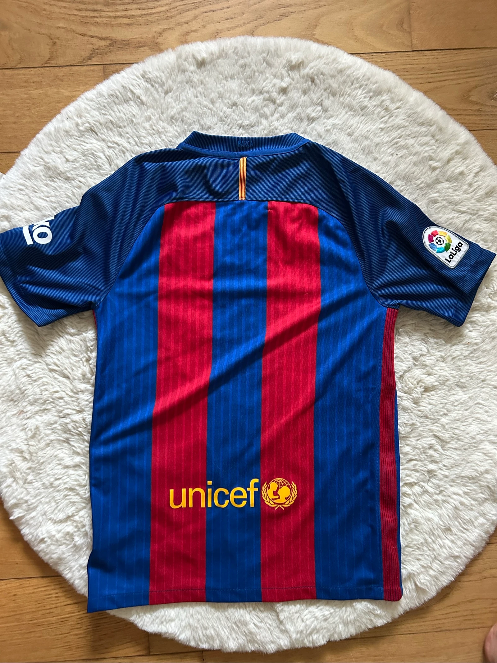 FC Barcelona 2016/2017 Jersey – Size S – photo 2